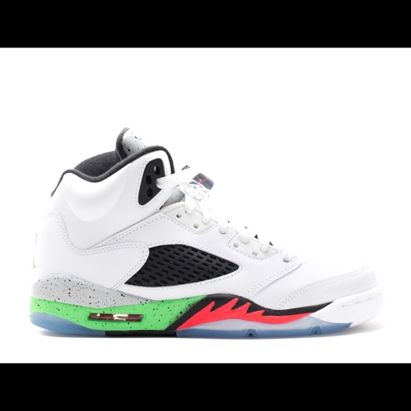 Nike Other - Air Jordan 5 Retro BG Size 5.5Y